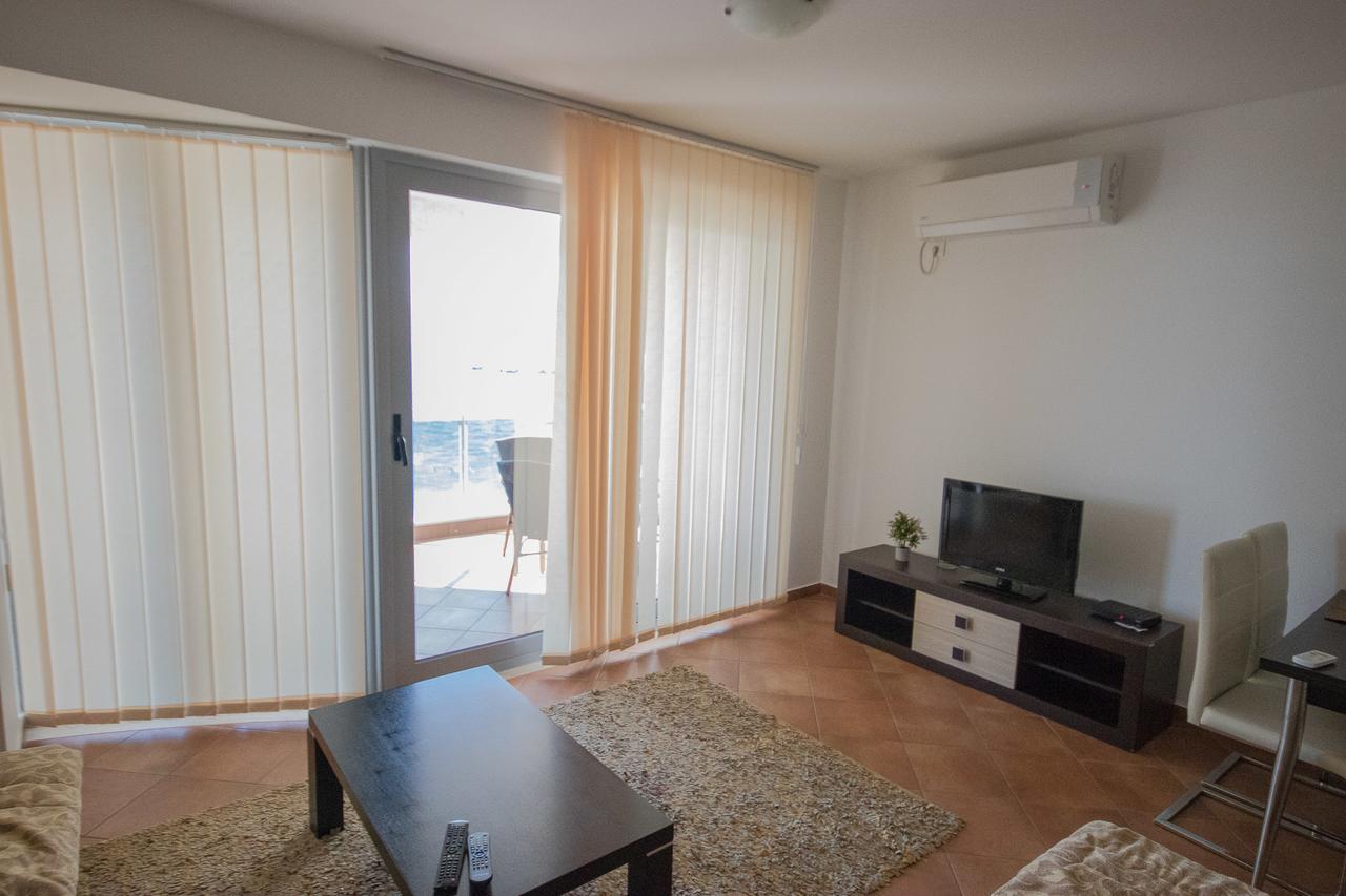 Apartments Palma Dobra Voda Exterior photo